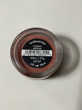 RICHES BareMinerals I.D. RARE DISCONTINUED MINI blush NWT/SEALED .57g